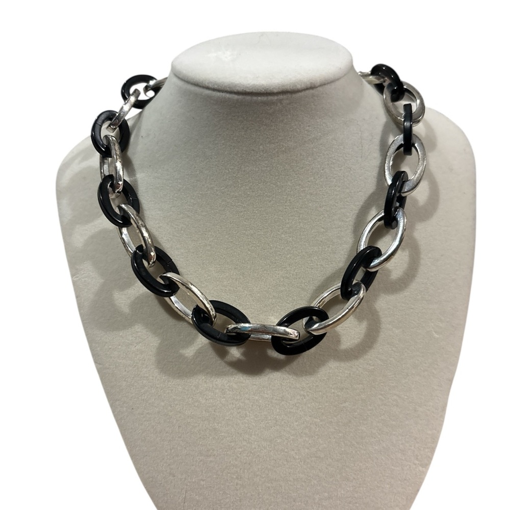 Nine West Black and Silver Link Necklace and bracelet